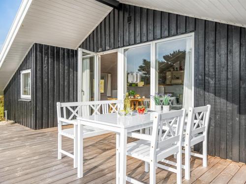 Holiday Home Edvardine - 400m from the sea by Interhome in Fano