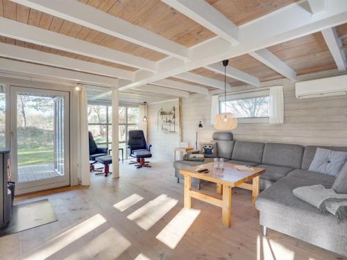 Holiday Home Tine - 2-3km from the sea by Interhome in Osterby