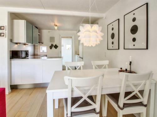 Apartment Walgæst - 2-3km from the sea by Interhome in Romo Kirkeby