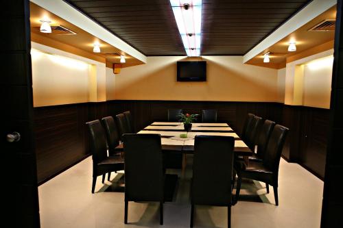 Hotel Serdica - image 4