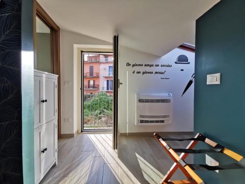 Peter's apartment - Moto & Bike Parking in Castel Sant'Elia