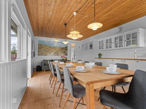 Holiday Home Taio - 500m from the sea by Interhome in Lakolk