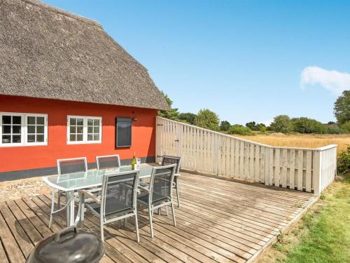 Apartment Willi - 3km from the sea by Interhome in Tvismark