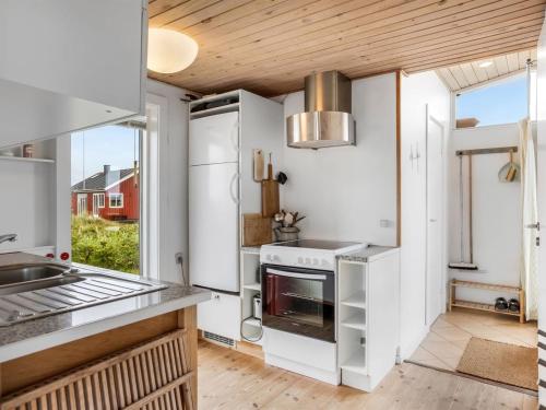 Holiday Home Hermoth - 300m from the sea by Interhome in Lakolk