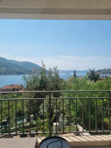 المنطقة المحيطة, Svet Kamenari in Josice