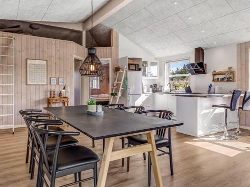 Holiday Home Minke - 2-2km from the sea by Interhome in Bolilmark