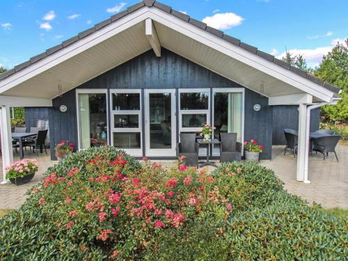  Holiday Home Maureen - 10-5km from the sea by Interhome in Oksbøl