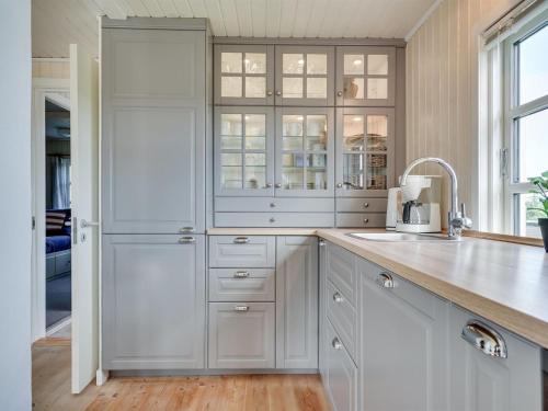 Holiday Home Erikke - 300m from the sea by Interhome in Vejers Strand