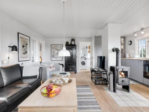 Holiday Home Erikke - 300m from the sea by Interhome in Vejers Strand