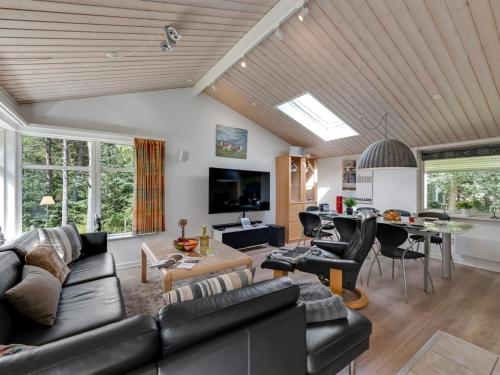 Holiday Home Andresine - 900m from the sea by Interhome in Vejers Strand