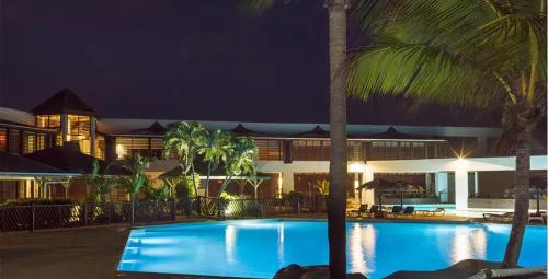 Charmant studio à Saint François 25 m² avec piscine - image 3