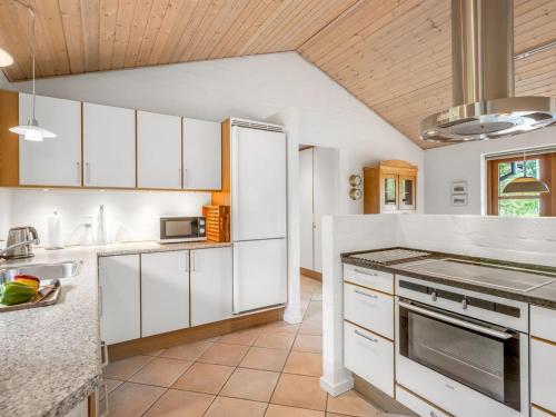 Holiday Home Thormar - 1-5km from the sea by Interhome in Oksby