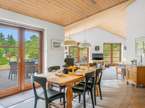 Holiday Home Thormar - 1-5km from the sea by Interhome in Oksby