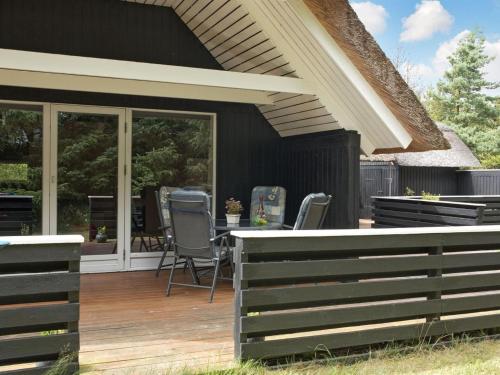 Holiday Home Patrik - 1-4km from the sea by Interhome in Vejers Strand