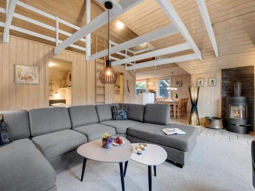 Holiday Home Patrik - 1-4km from the sea by Interhome in Vejers Strand