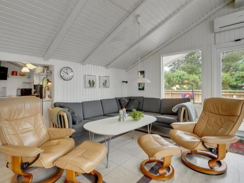 Holiday Home Arlette - 1-8km from the sea by Interhome in Vejers Strand
