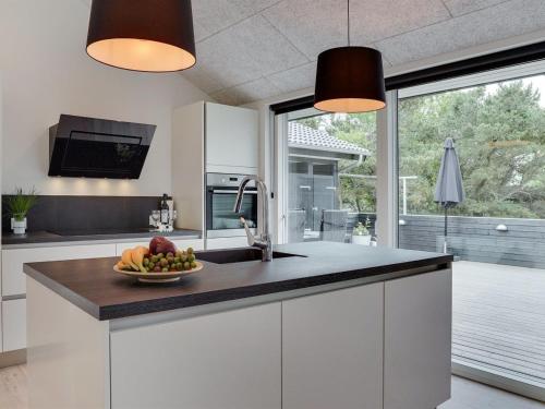 Konyha, Holiday Home Fenno - 900m from the sea by Interhome in Vejers Strand