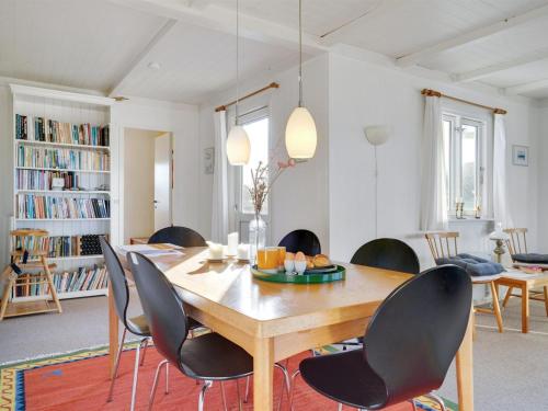 Holiday Home Meike - 300m from the sea by Interhome in Kryle