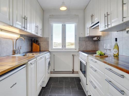Holiday Home Meike - 300m from the sea by Interhome in Kryle