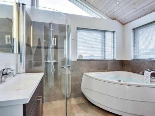 Holiday Home Luzia - 1-2km from the sea by Interhome in Kryle