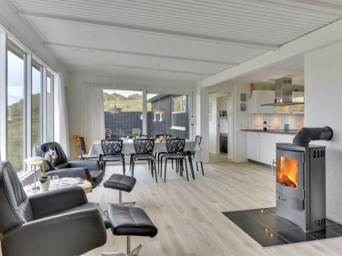  Holiday Home Geesche - 200m from the sea by Interhome in Ringkøbing