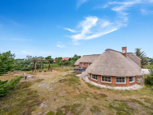 Holiday Home Seppo - 900m from the sea by Interhome, Ringkobing