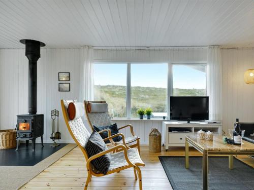  Holiday Home Martti - from the sea by Interhome in Bjerregård