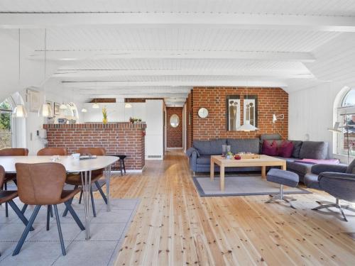 Holiday Home Pasi - 1-2km from the sea by Interhome in Ringkobing