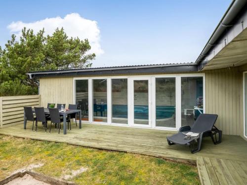 Holiday Home Yorik - 800m from the sea by Interhome in Ringkobing
