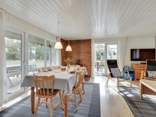 Holiday Home Shalez - from the sea by Interhome in Hvide Sande