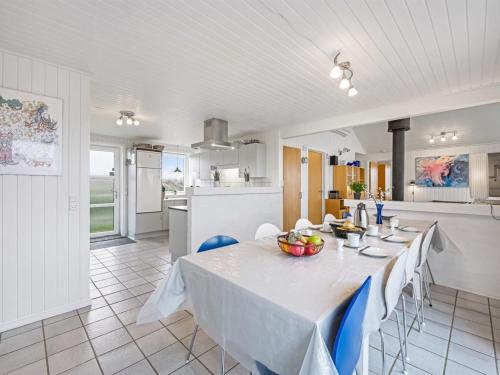 Holiday Home Gottfreda - 330m to the fjord by Interhome in Hvide Sande