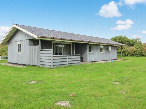 Holiday Home Holte - 700m to the fjord by Interhome, Bjerregård