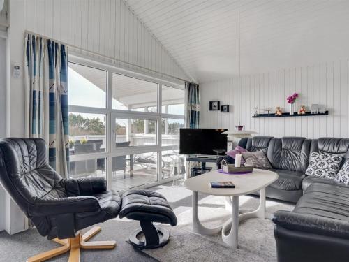 Holiday Home Esir - 800m from the sea by Interhome in 維澤桑訥