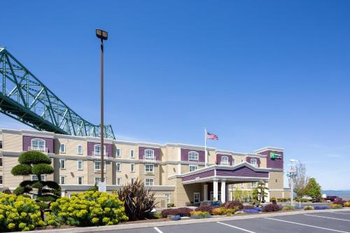 홀리데이 인 익스프레스 & 스위트 아스토리아 바이 IHG - 숙소 외관