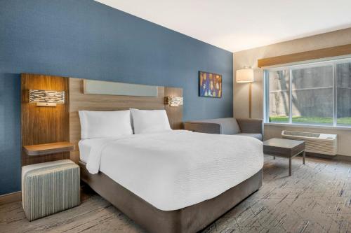 智選假日酒店及套房－阿斯托利亞－洲際酒店集團旗下 (Holiday Inn Express Hotel & Suites Astoria By IHG) in 阿斯托利亞