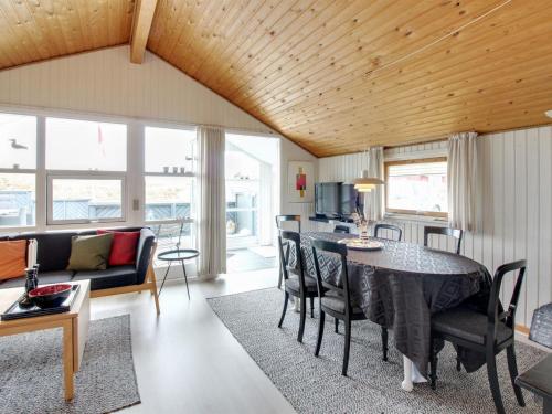 Holiday Home Olufdine - 400m from the sea by Interhome in เบียร์โกร์ด