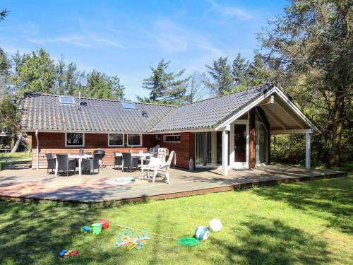 Holiday Home Elfrun - 250m from the sea by Interhome, Harboør