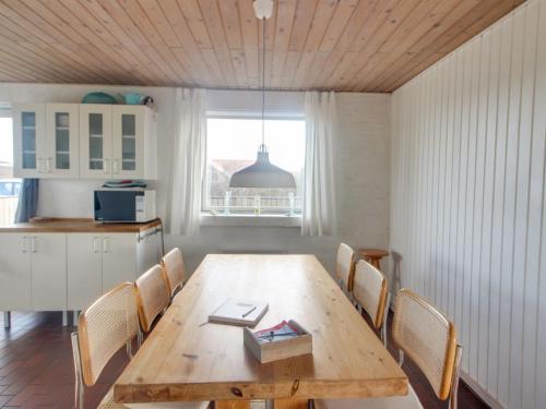 Holiday Home Ågot - 75m from the sea by Interhome (Holiday Home Agot - 75m from the sea by Interhome) in Thisted