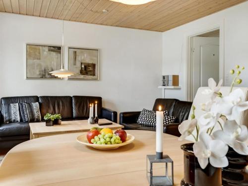 Apartment Eini - 4-5km from the sea by Interhome in Ulfborg