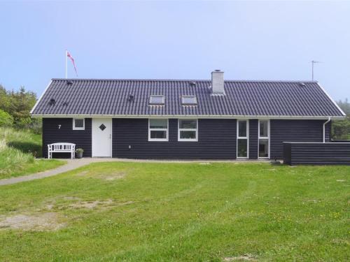 Holiday Home Aved - 350m from the sea by Interhome, Løkken