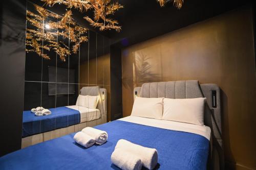 Tsakalof 17 Black Suite by Zeus Suites, Athènes