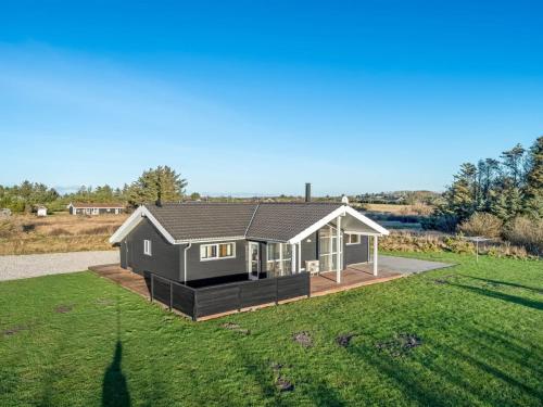 Holiday Home Oskarvine - 900m from the sea by Interhome in Gronhoj