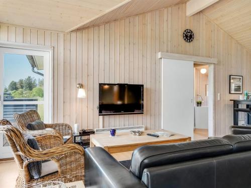 Holiday Home Oskarvine - 900m from the sea by Interhome in Gronhoj