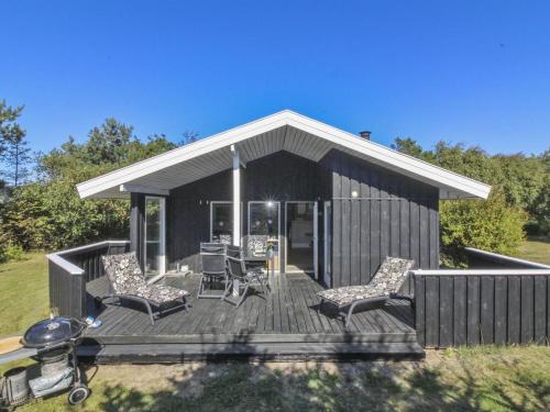 Holiday Home Birgid - 900m from the sea by Interhome in ฮวอรุป คลิต