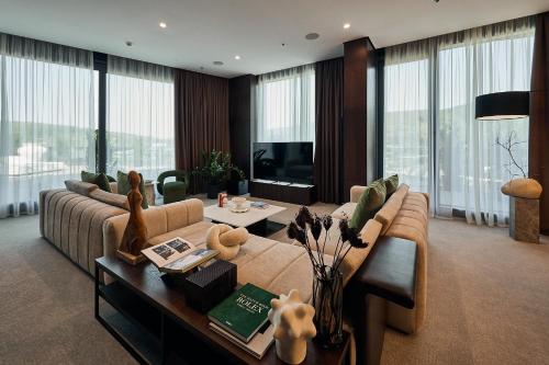 บริการและสิ่งอำนวยความสะดวก, Emily Resort in เขตลิชาคีฟสกี