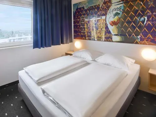 B&B Hotel Frankfurt-Nord in Frankfurt am Main, Deutschland