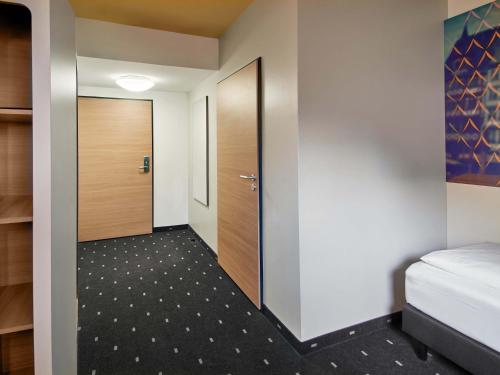 B&B Hotel Frankfurt-Nord - main image