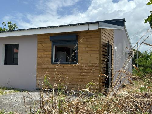 Exterior view, Chez Lulu - Appart cosy avec kitchenette in Le Moule