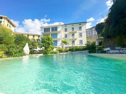 Sea Whisper by PortofinoVacanze in 拉帕洛