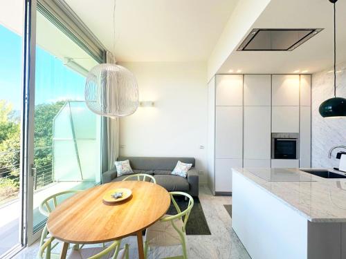 Sea Whisper by PortofinoVacanze in 拉帕洛